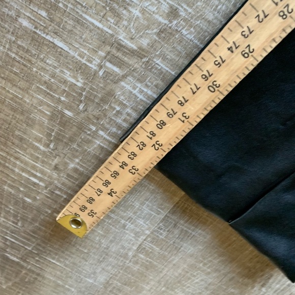 Abercrombie & Fitch The Skinny Ultra High Rise Faux Leather Ankle Slit Pants 26L - Picture 9 of 13